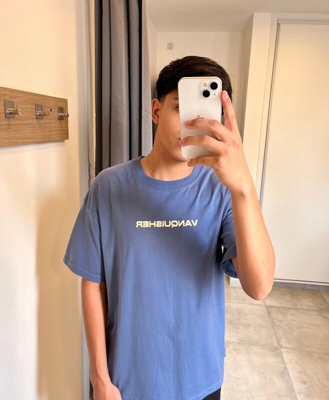 Remera Over Vanquisher