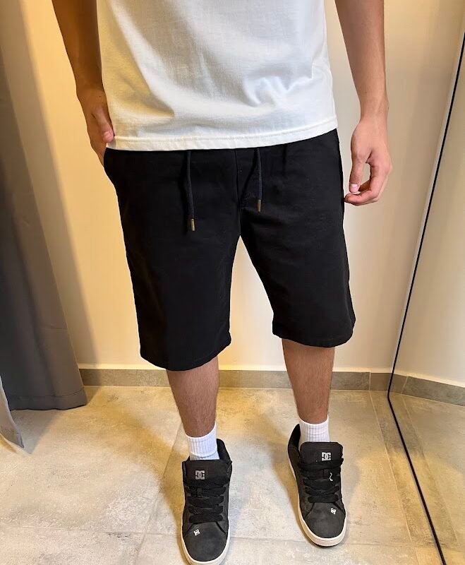 Bermuda de Gabardina