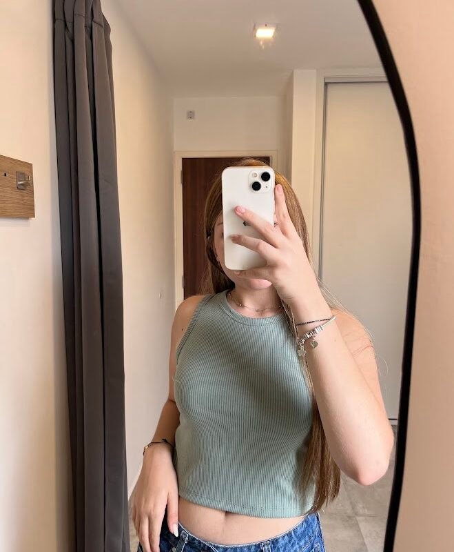 Musculosa Violeta